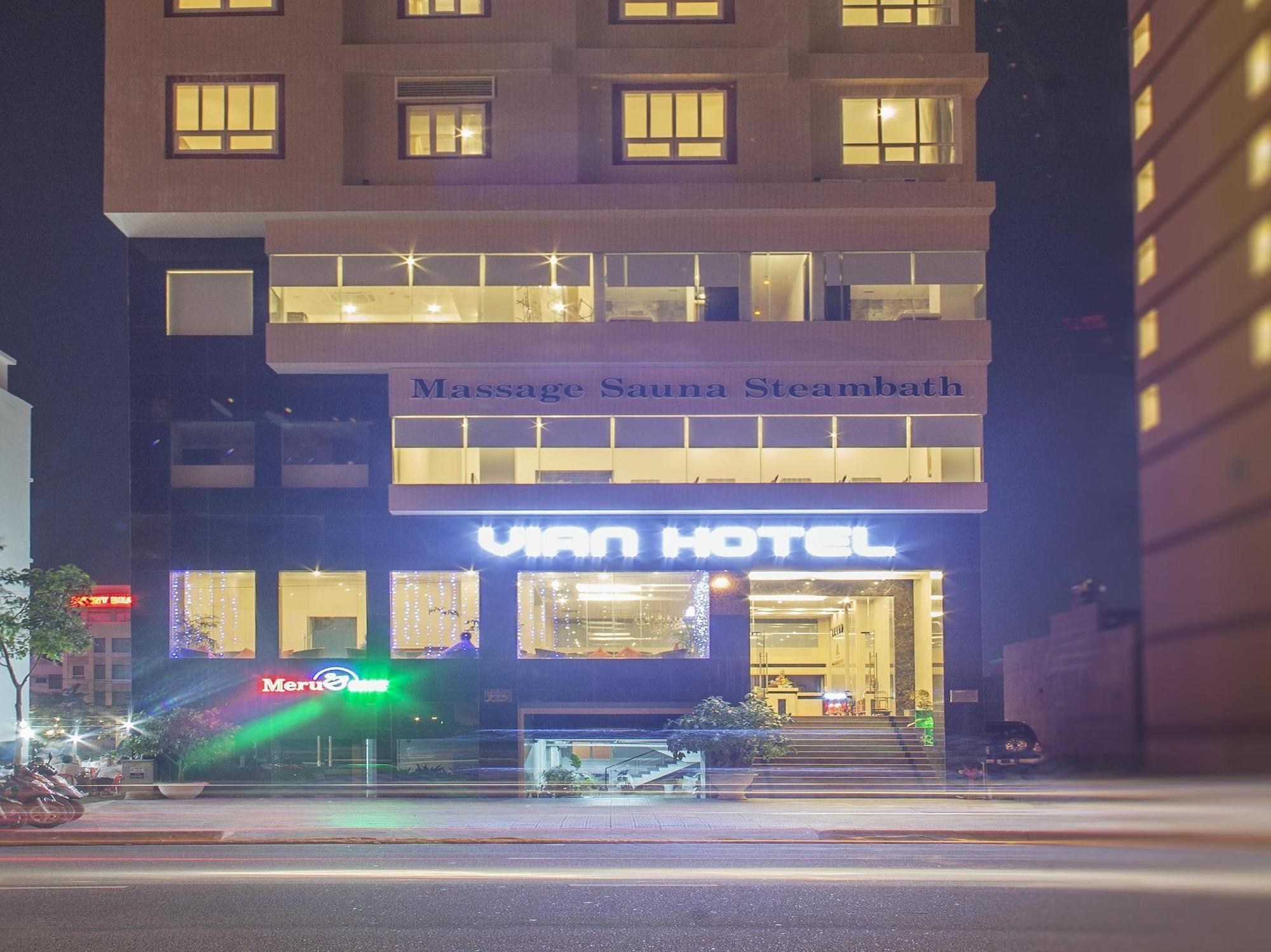 Vian Hotel Da Nang Exterior photo