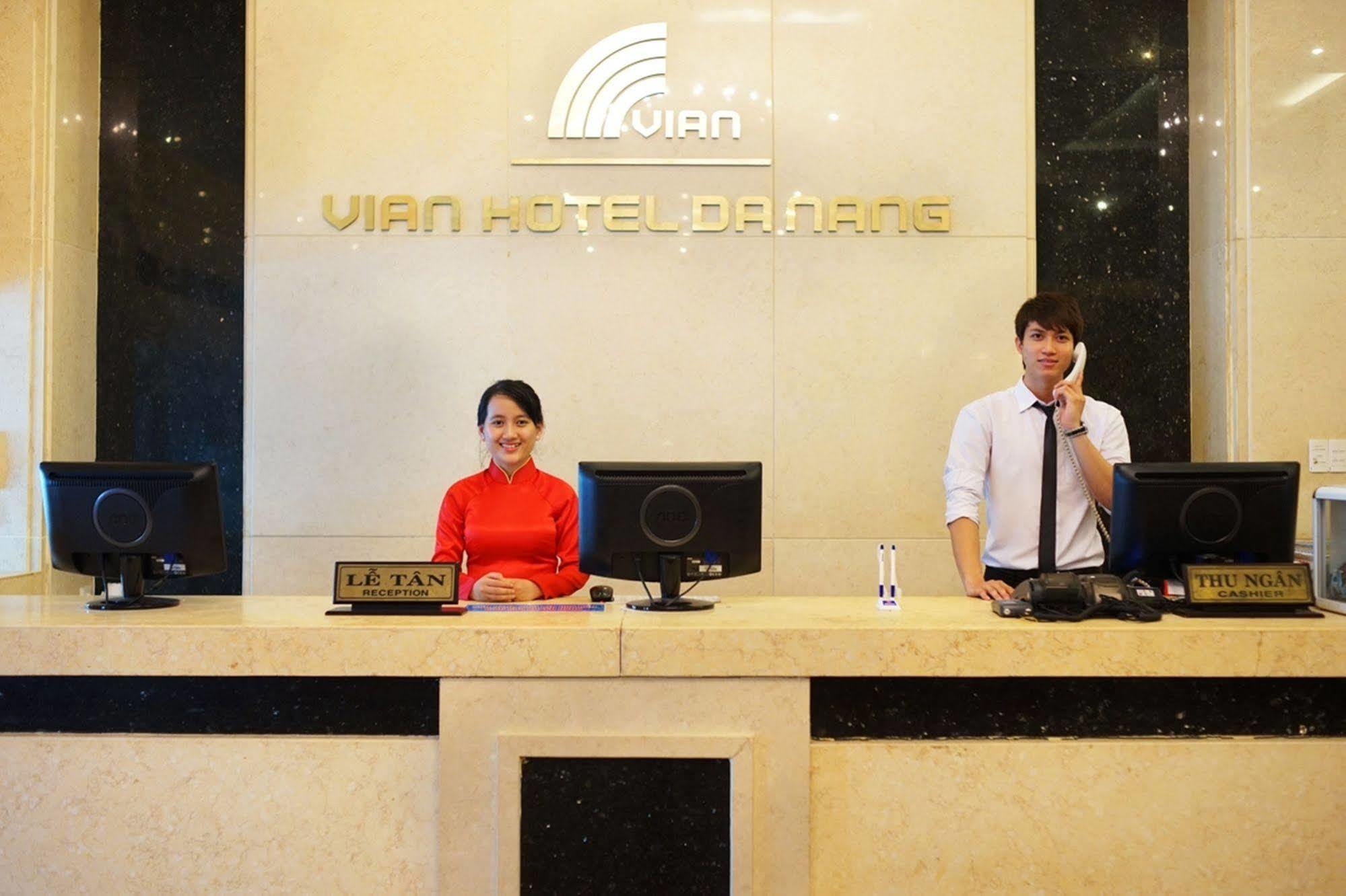 Vian Hotel Da Nang Exterior photo